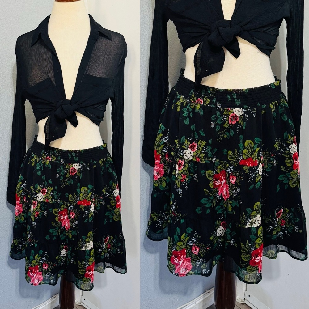 LOFT Women Floral Black Bohemian Mini Skater Lined Tiered‎ Skirt Sz M